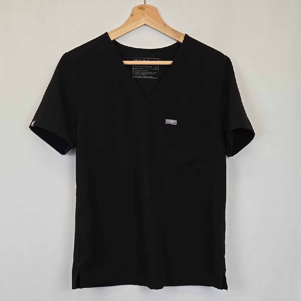 Figs Black One Pocket Scrub Top - Size Medium